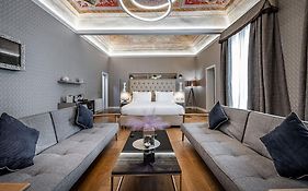 Martelli 6 Suite & Apartments